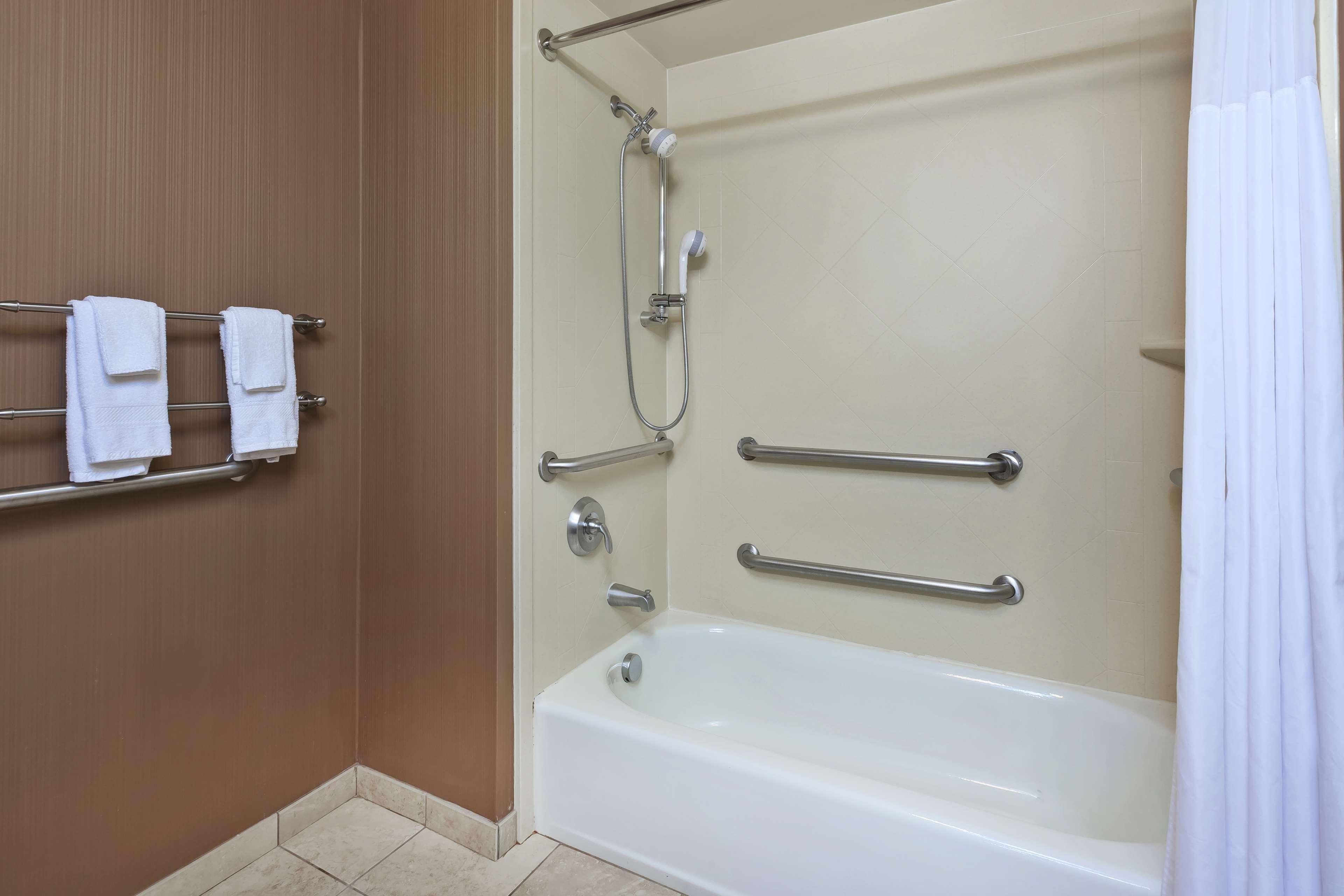 Hampton Inn & Suites Grand Rapids-Airport 28Th St Cascade Dış mekan fotoğraf
